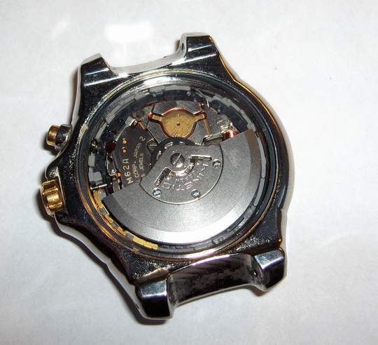 Replacing a Seiko Kinetic Watch Battery | Lee Devlin's Website