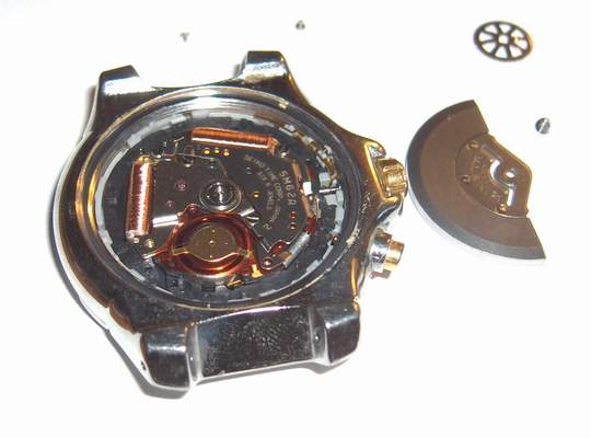Replacing a Seiko Kinetic Watch Battery | Lee Devlin's Website